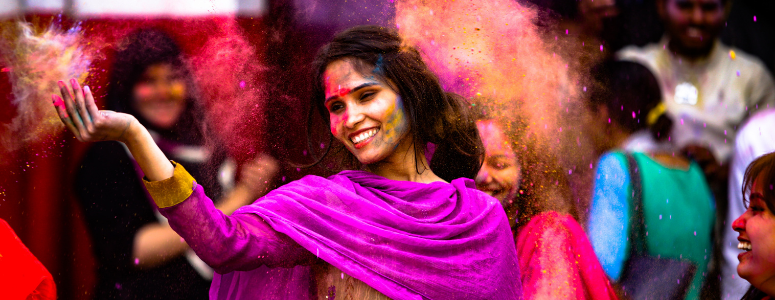 La fête d’Holi au coeur de l’Ayurveda